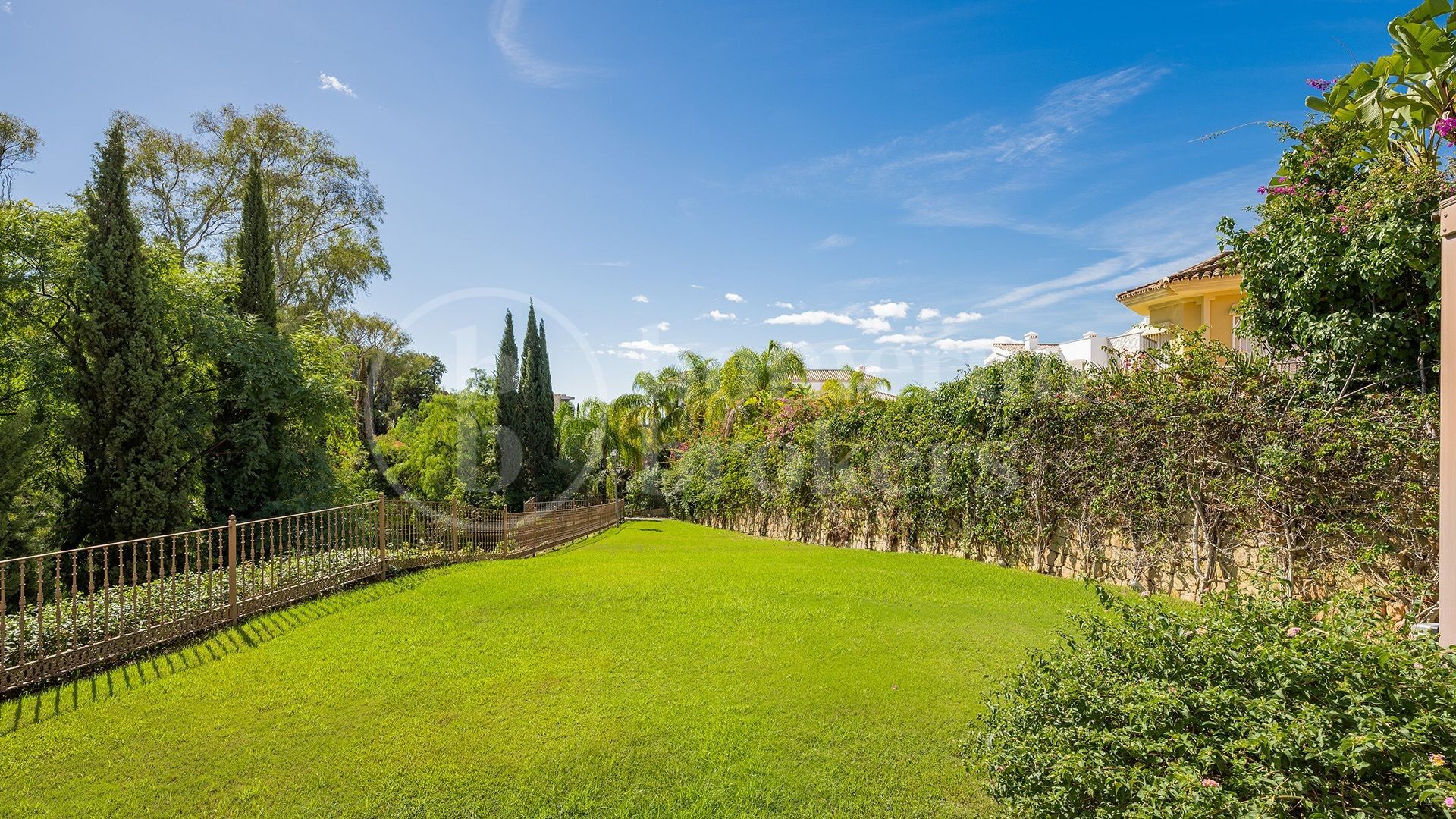 Villa Alegre - Panoramavyer i El Herrojo, Benahavis
