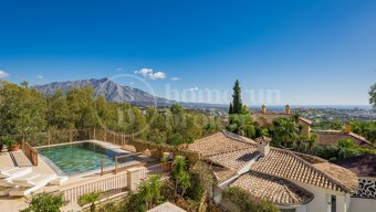 Villa Alegre -Panoramic Views in El Herrojo Benahavis