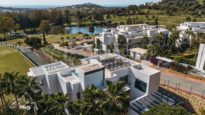 Villa Sky - Luxury Villa with Sea and Golf Views in La Alqueria