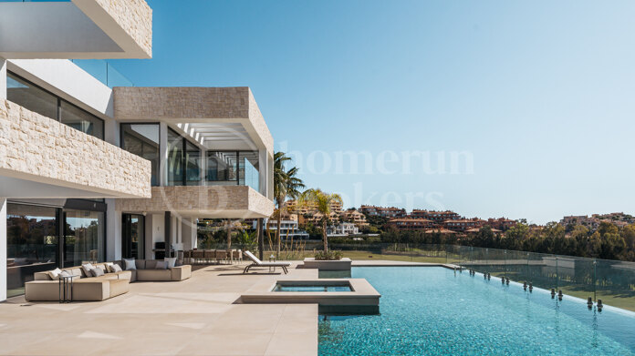 Villa Sky - Luxury Villa with Sea and Golf Views in La Alqueria