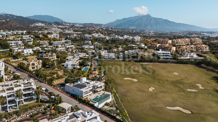 Villa Sky - Luxury Villa with Sea and Golf Views in La Alqueria