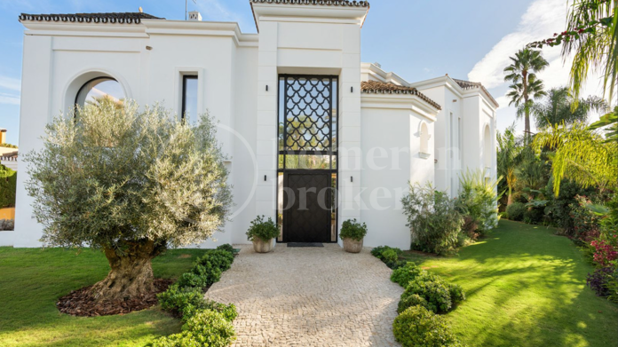 Villa Cattleya - Elegant Villa in Gated Community in Nueva Andalucia´s Golf Valley