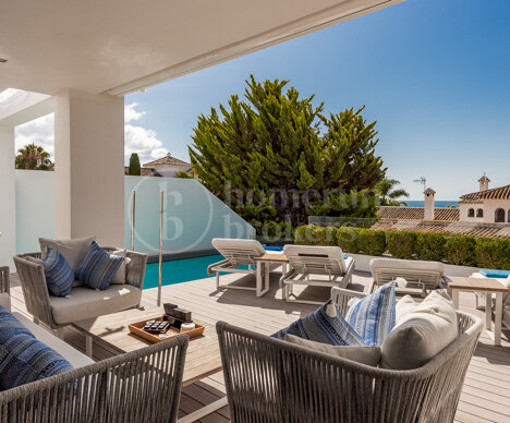 Villa Magda- Contemporary villa in Puente Romano, Marbella Golden Mile