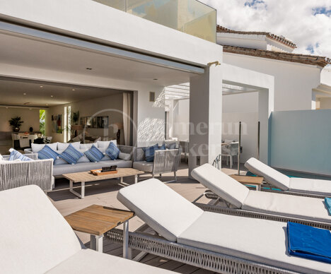 Villa Magda- Contemporary villa in Puente Romano, Marbella Golden Mile