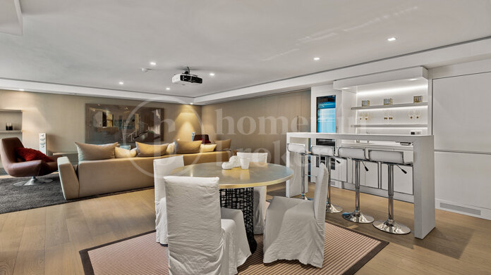 Villa Magda- Contemporary villa in Puente Romano, Marbella Golden Mile