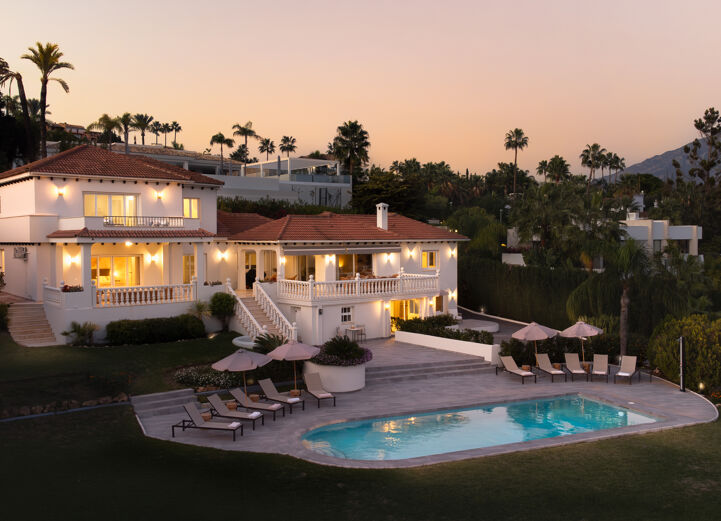 Luxury Villa For Sale In Nueva Andalucia