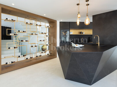 Villa La Toca – Modern Villa i El Herrojo Alto, Benahavís