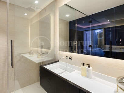 Villa La Toca – Refined Contemporary Living in El Herrojo Alto, Benahavís
