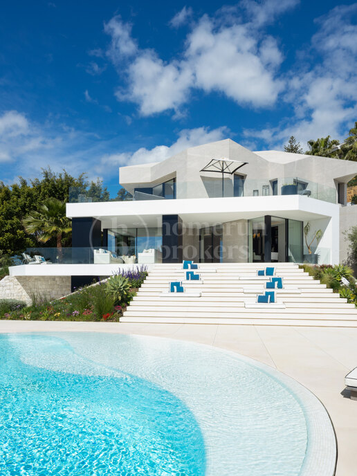 Villa La Toca – Modern Villa i El Herrojo Alto, Benahavís