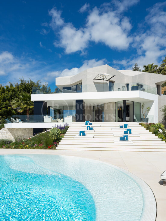 Villa La Toca – Modern Villa i El Herrojo Alto, Benahavís