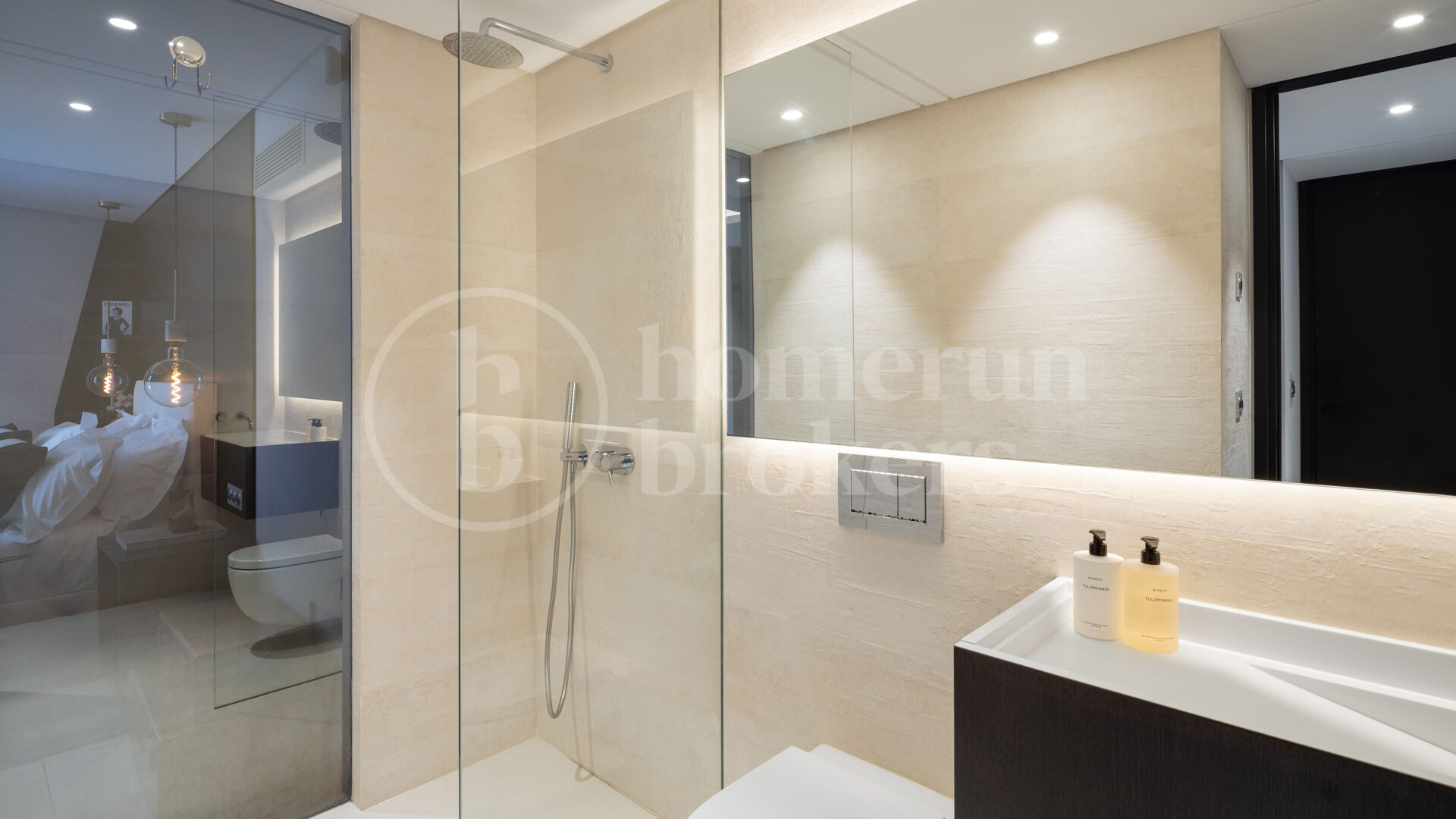 Villa La Toca – Refined Contemporary Living in El Herrojo Alto, Benahavís