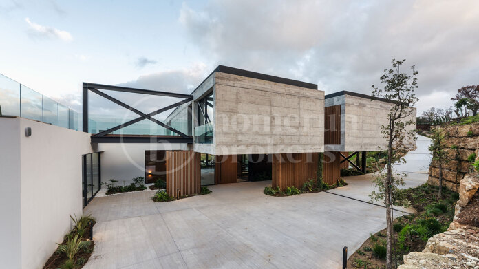 Villa Five - Newly built Contemporary Masterpice in El Madroñal