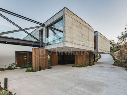 Villa Five - Newly built Contemporary Masterpice in El Madroñal