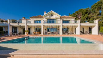 Villa La Meta - with Sea Vies in Marbella Golden MIle