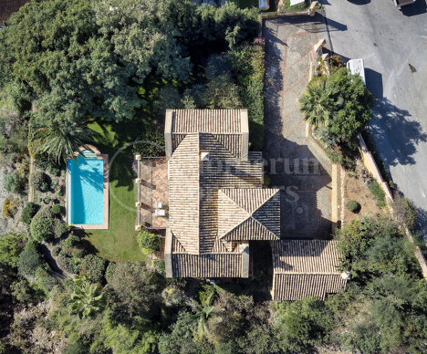 Villa La Soleá - Andalusian Villa in El Madroñal, Benahavis