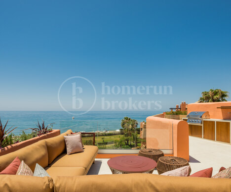 La Morera 2 - Beachfront Duplex Penthouse in Marbella East