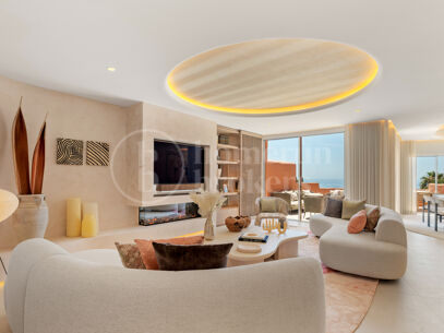 La Morera 2 - Beachfront Duplex Penthouse in Marbella East