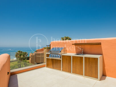 La Morera 2 - Beachfront Duplex Penthouse in Marbella East