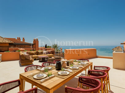 La Morera 2 - Beachfront Duplex Penthouse in Marbella East