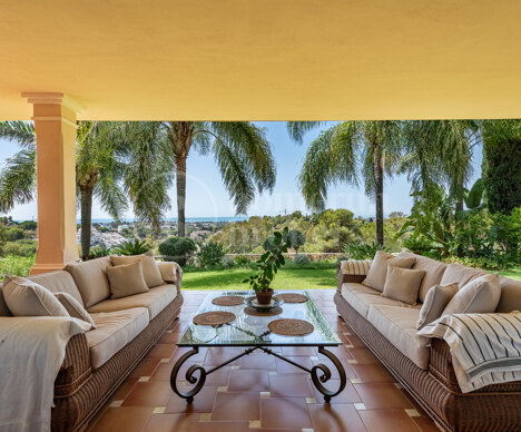 Casa Inola - Classic Villas with sea views in El Herrojo, La Quinta