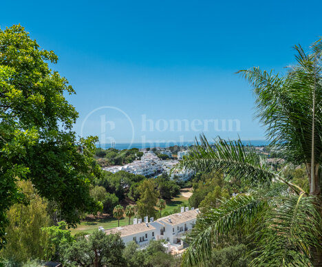 Casa Inola - Classic Villas with sea views in El Herrojo, La Quinta