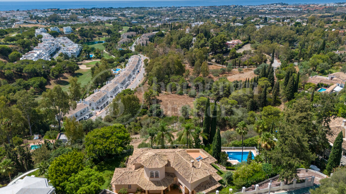 Casa Inola - Classic Villas with sea views in El Herrojo, La Quinta