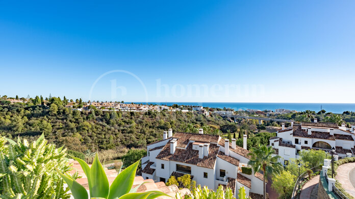 Penthouse Monte Paraiso - with Sea Sea Views in Marbella Golden Mile