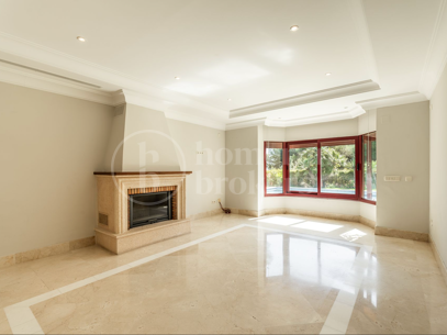 Villa Reales - Fastighet i klassisk andalusisk stil i Gated Community i Marbella Golden Mile