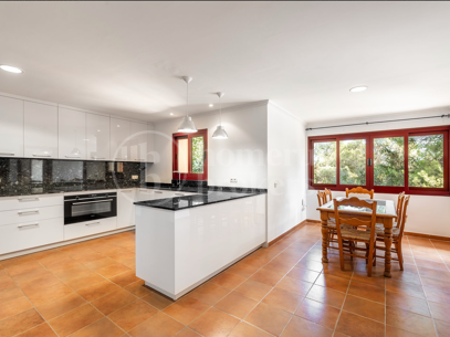 Villa Reales - Fastighet i klassisk andalusisk stil i Gated Community i Marbella Golden Mile