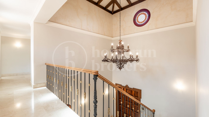 Villa Reales - Classic Andalusian Style property in Gated Community in Marbella Golden Mile