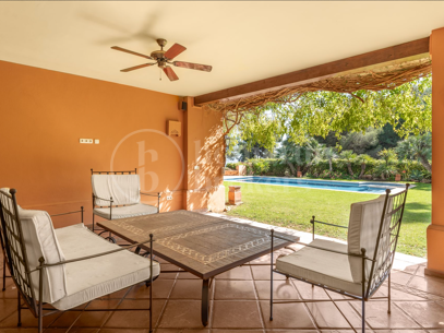 Villa Reales - Fastighet i klassisk andalusisk stil i Gated Community i Marbella Golden Mile