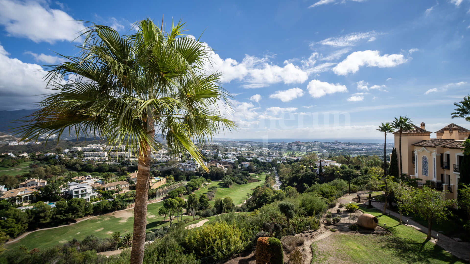 Penthouse Buenavista - med panoramautsikt i La Quinta, Benahavis