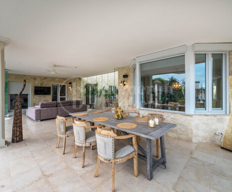 Villa Palmera - Charming VIlla in Elviria, Marbella East