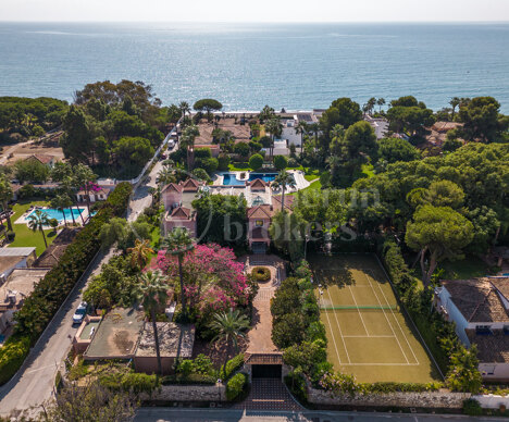 Casa Sol y Mar - Magnificent Villa in Paraiso Barronal