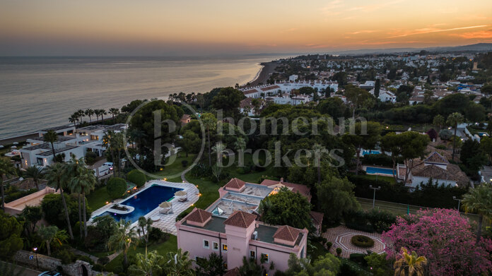 Casa Sol y Mar - Magnificent Villa in Paraiso Barronal