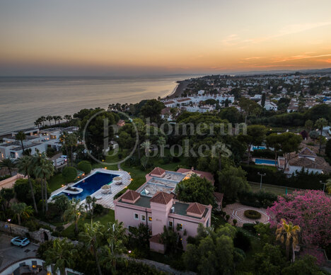 Casa Sol y Mar - Magnificent Villa in Paraiso Barronal