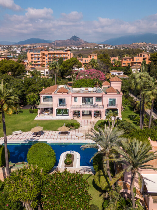 Casa Sol y Mar - Magnificent Villa in Paraiso Barronal