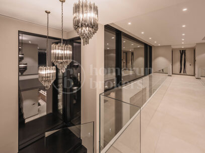 Villa Ciervo - Elegant Mästerverk med Havsutsikt i El Madroñal