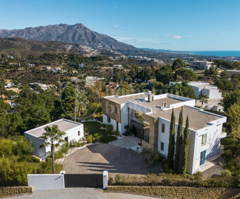 Villa Ciervo - Elegant Masterpiece With Sea Views in El Madroñal