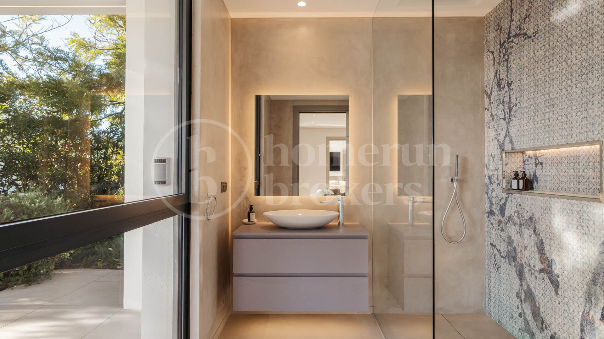 Villa Ciervo - Elegant Mästerverk med Havsutsikt i El Madroñal