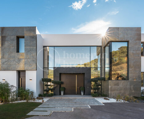 Villa Ciervo - Elegant Masterpiece With Sea Views in El Madroñal