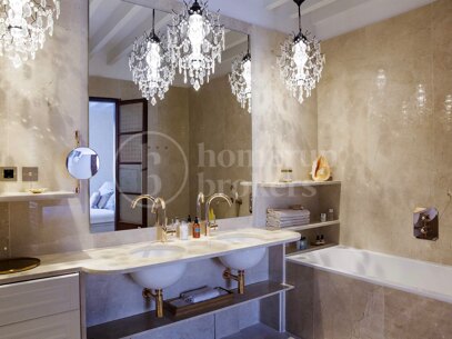 Palace Palau - Historic home in Palma