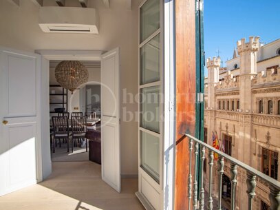 Palace Palau - Historic home in Palma