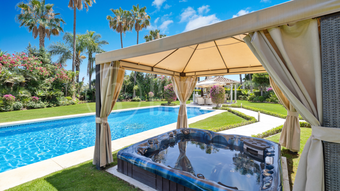 Villa Cerquilla - Classic Villa in La Cerquilla, Marbella