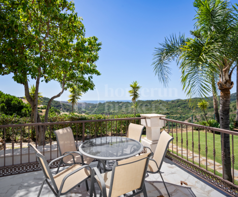 Casa De Flores - Sea Views Villa in Monte Mayor Benahavis