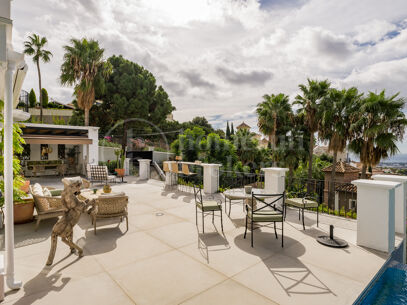 Villa Fabiola - Klassisk villa med panoramautsikt över Medelhavet i El Madroñal, Benahavis