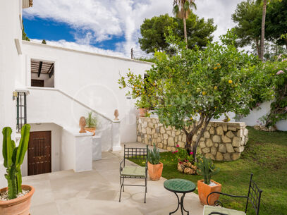 Villa Fabiola - Klassisk villa med panoramautsikt över Medelhavet i El Madroñal, Benahavis