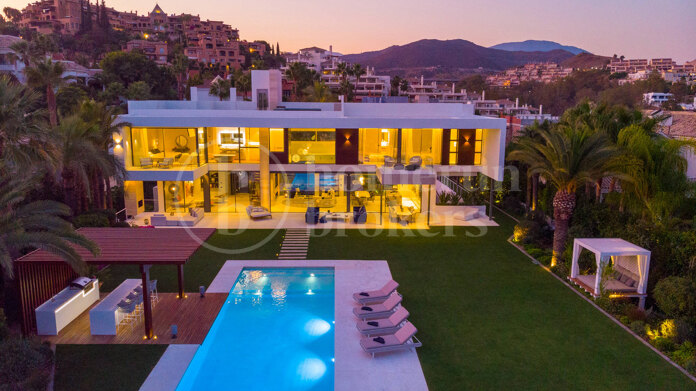 Villa Venere - A Modern Oasis of Luxury in Marbella’s Prestigious La Cerquilla