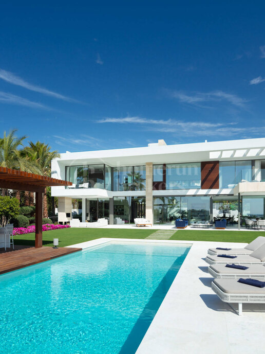 Villa Venere - A Modern Oasis of Luxury in Marbella’s Prestigious La Cerquilla