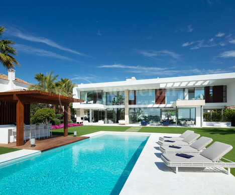 Villa Venere - A Modern Oasis of Luxury in Marbella’s Prestigious La Cerquilla